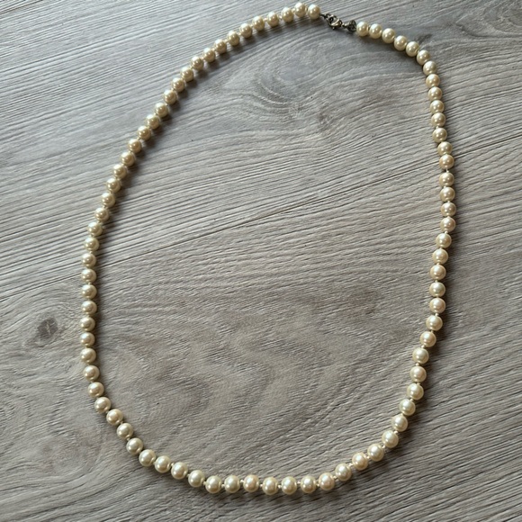 Monet Jewelry - Vintage Monet Knotted Glass Pearls 28”